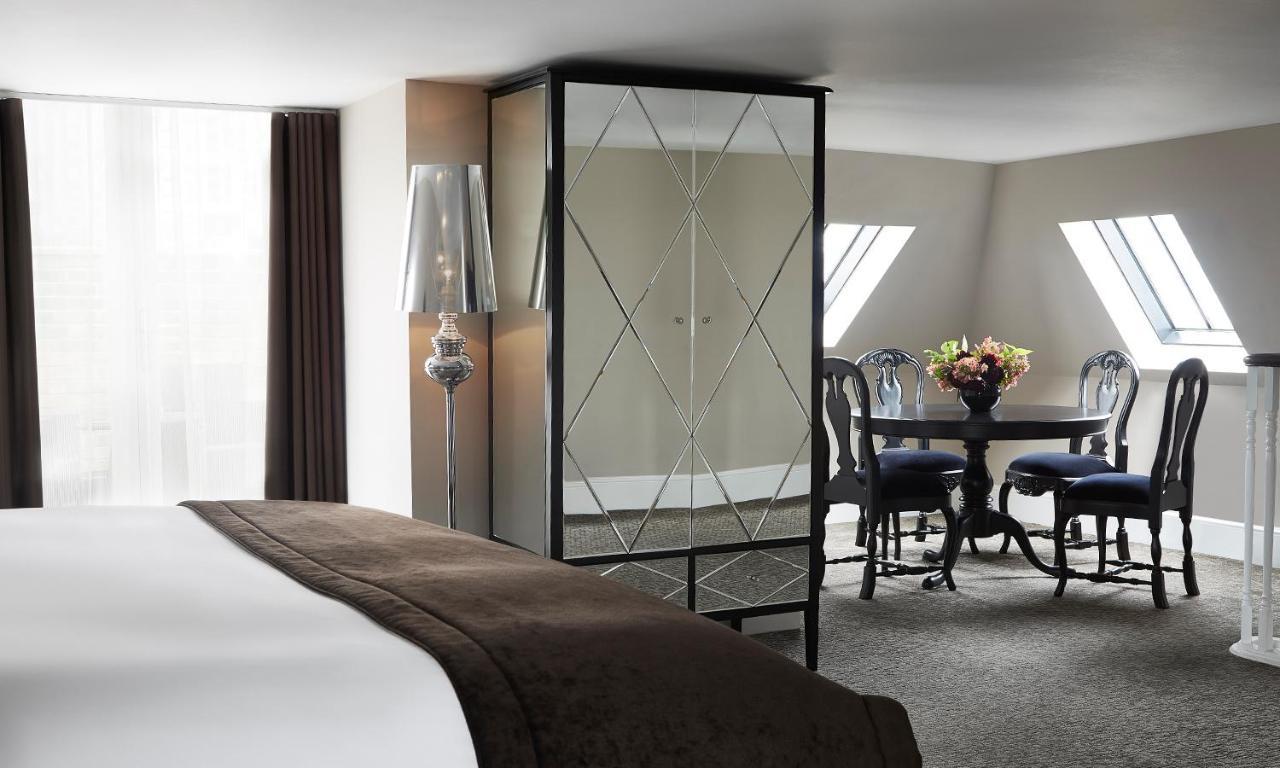 Suite with Balcony